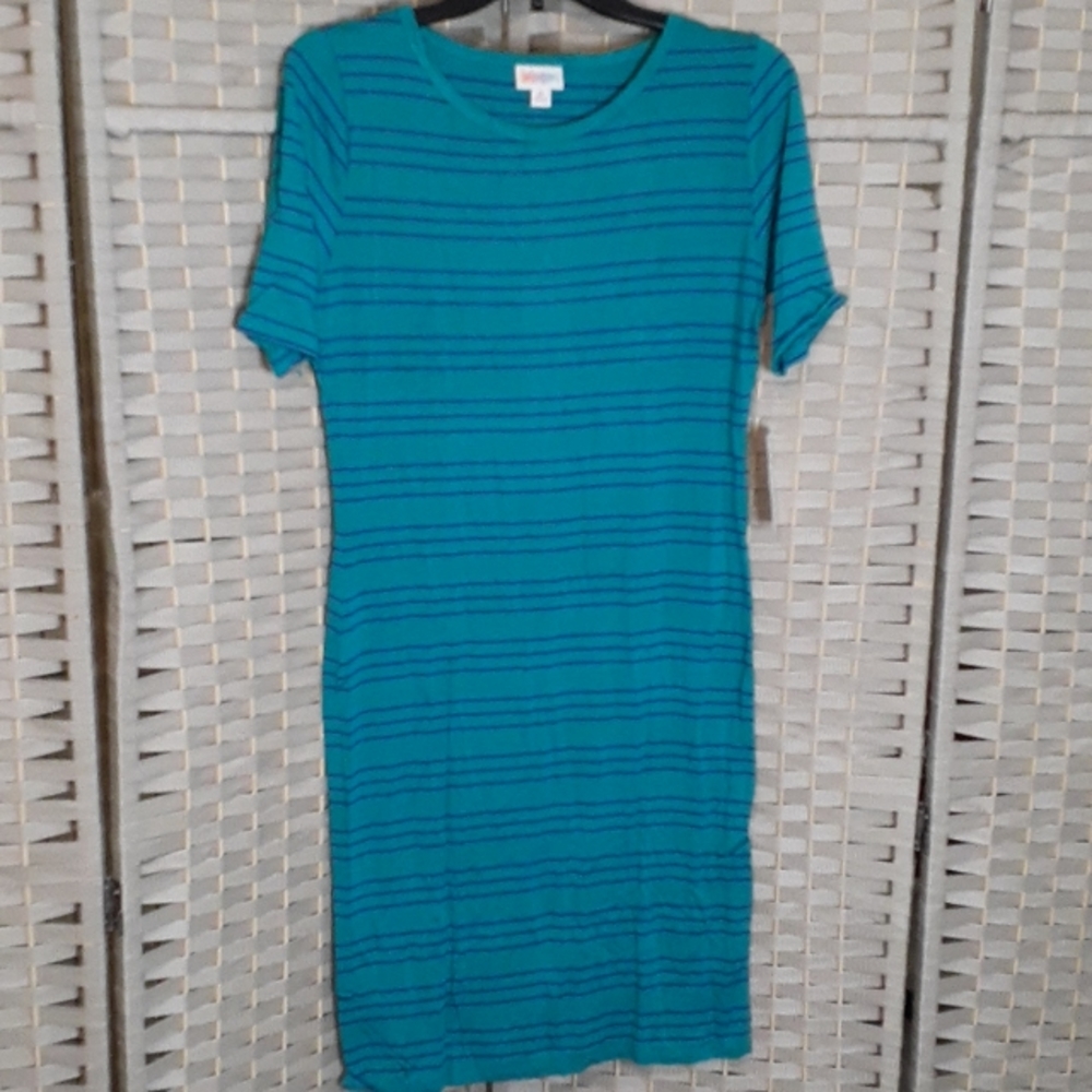 👉*NWT* LULAROE "JULIA" DRESS ~ SIZE M ~ MIDI